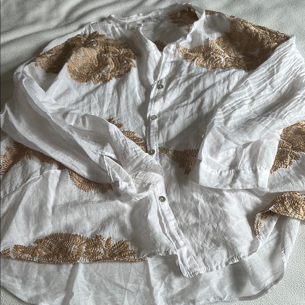 White Button-Up Shirt with Tan Embroidery